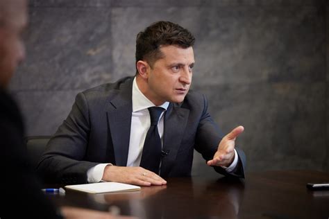 In AP interview, Ukraine’s Zelenskyy says he’s ready to speak to Chinese President Xi after Putin meeting